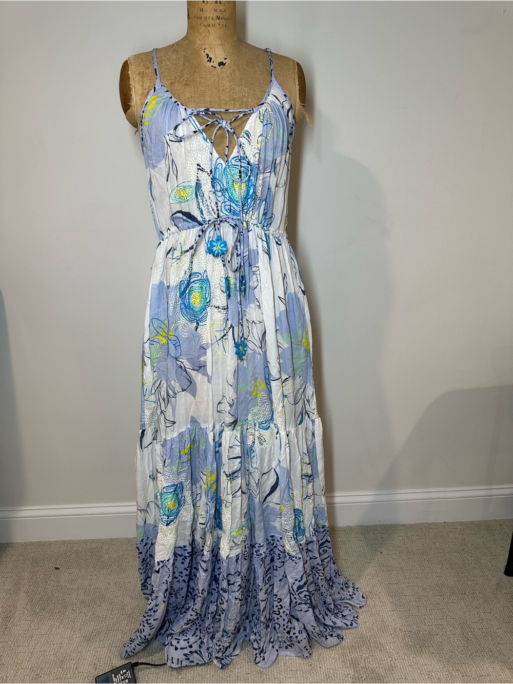 TAJ by Sabrina Crippa White and Blue Floral Tie-Waist Maxi Dress